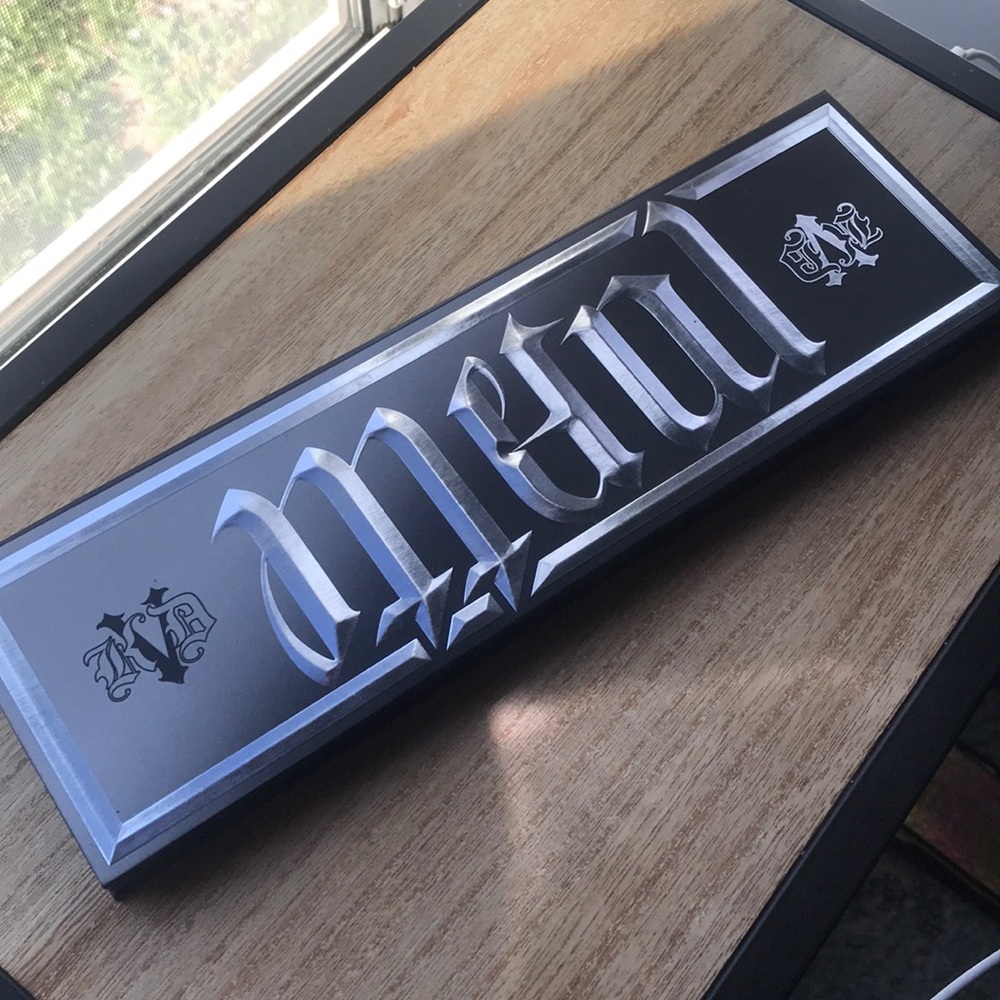 Kat Von D Metal/Matte palette